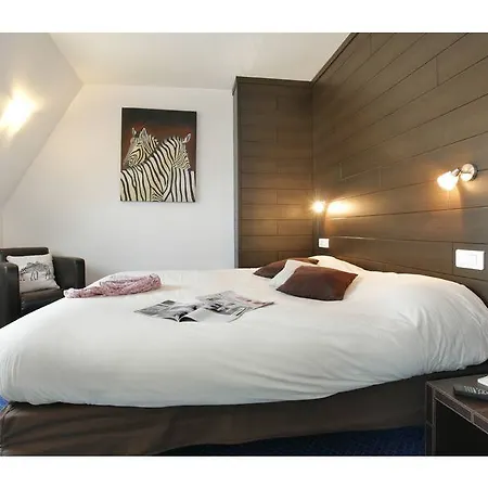 ホテル The Originals City, Du Chateau,